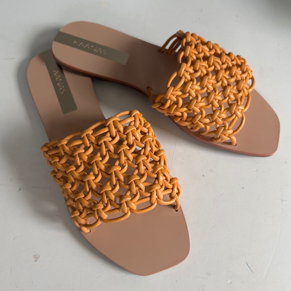 Kaanas Orange Woven slides size 7 Leather macrame Square Toe minimalist Brazil